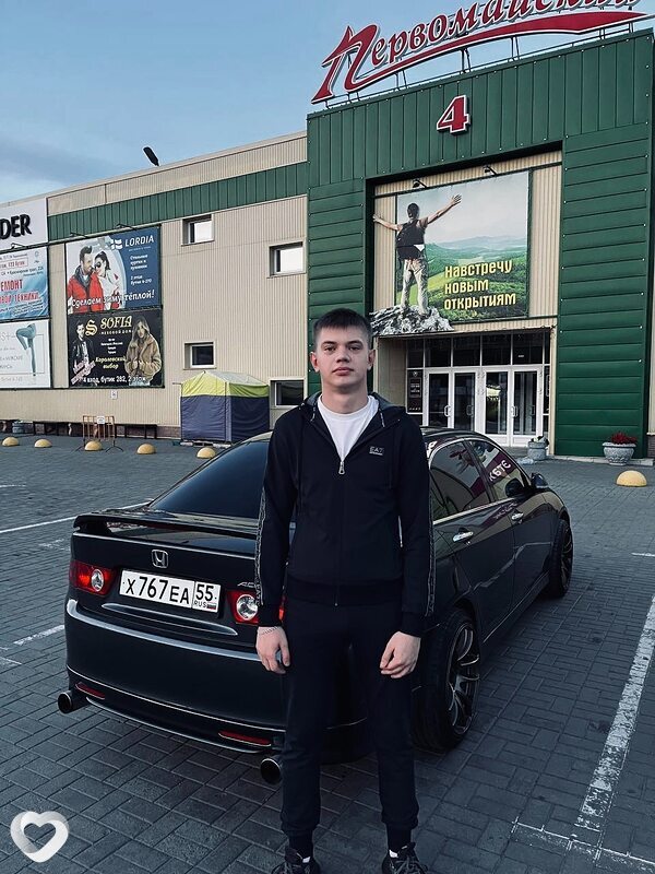Владимир, 25, Омске — анкета №767078