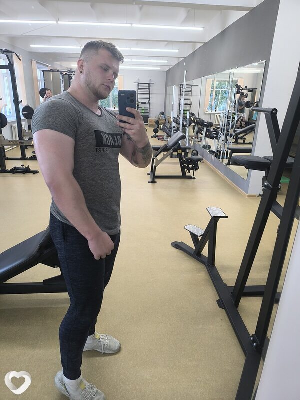 Максим, 29, Рогачев — анкета №767166