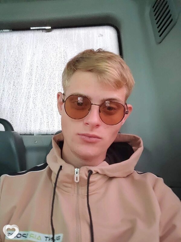 Олег, 26, Москве — анкета №767698