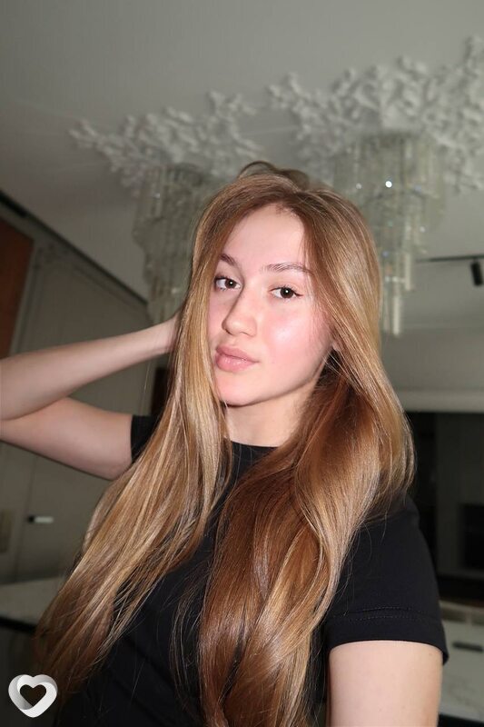 Юлия, 23, Санкт-Петербурге — анкета №767902