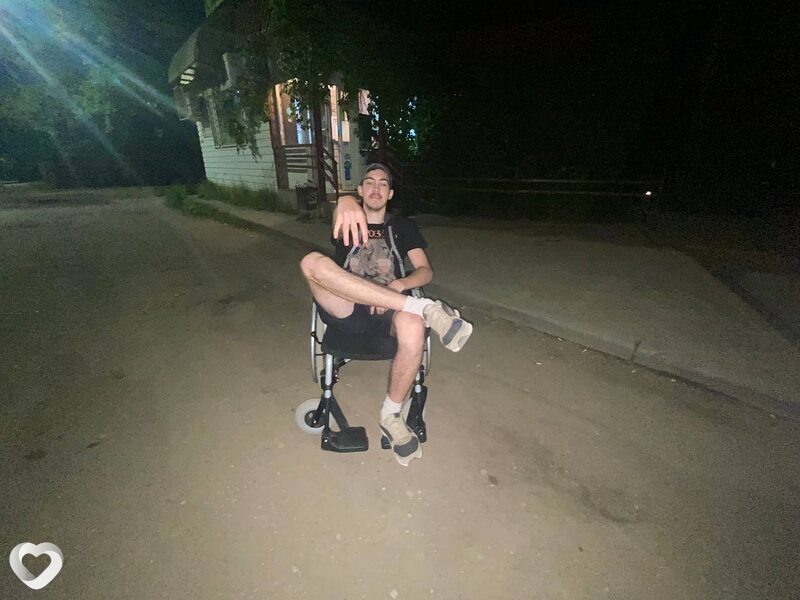 Рустам, 21, Москве — анкета №767962
