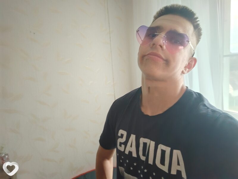 Алексей, 21, Речице — анкета №768313