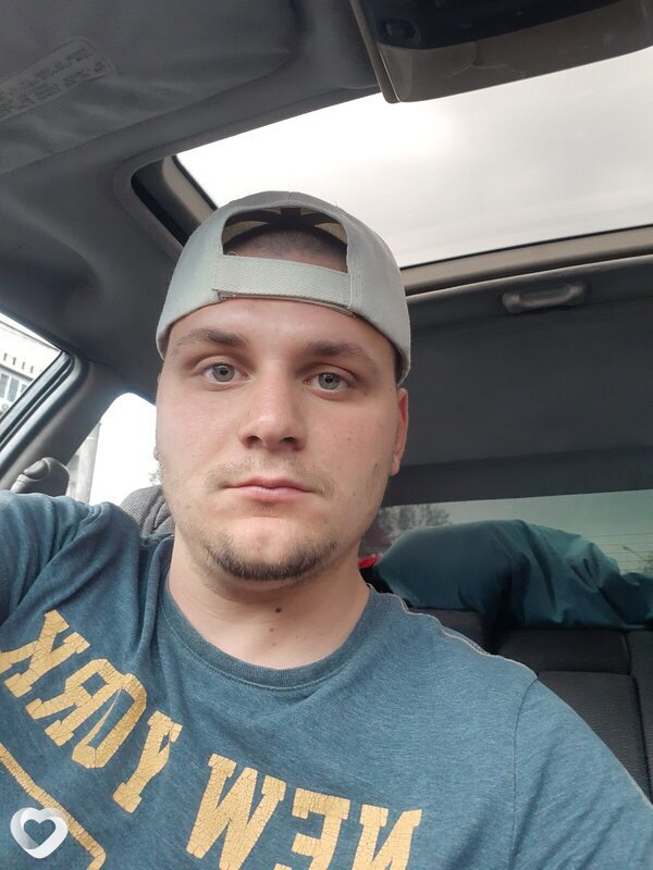 Евгений, 26, Алматы — анкета №768379