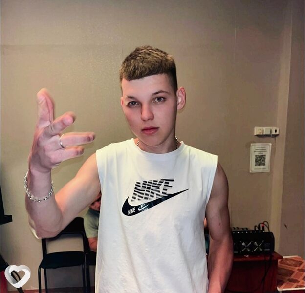 Макс, 23, Москве — анкета №768922