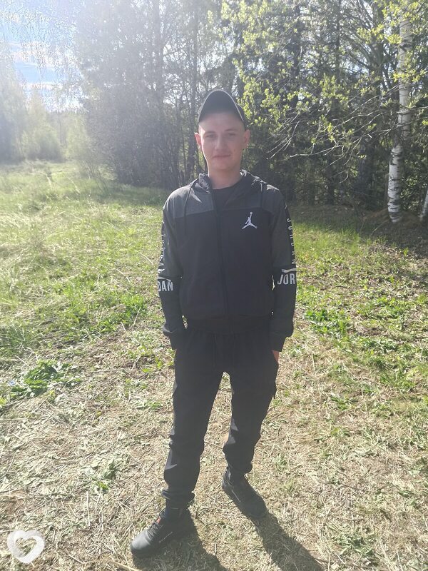 Славик, 22, Оренбурге — анкета №769350