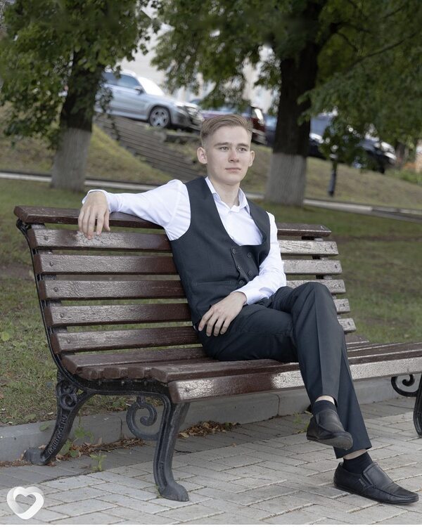 Михаил, 26, Москве — анкета №769933
