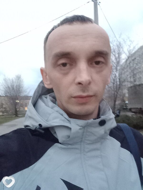 Олег, 37, Волжском — анкета №770072