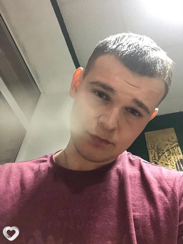 Влад, 26, Курске — анкета №770372