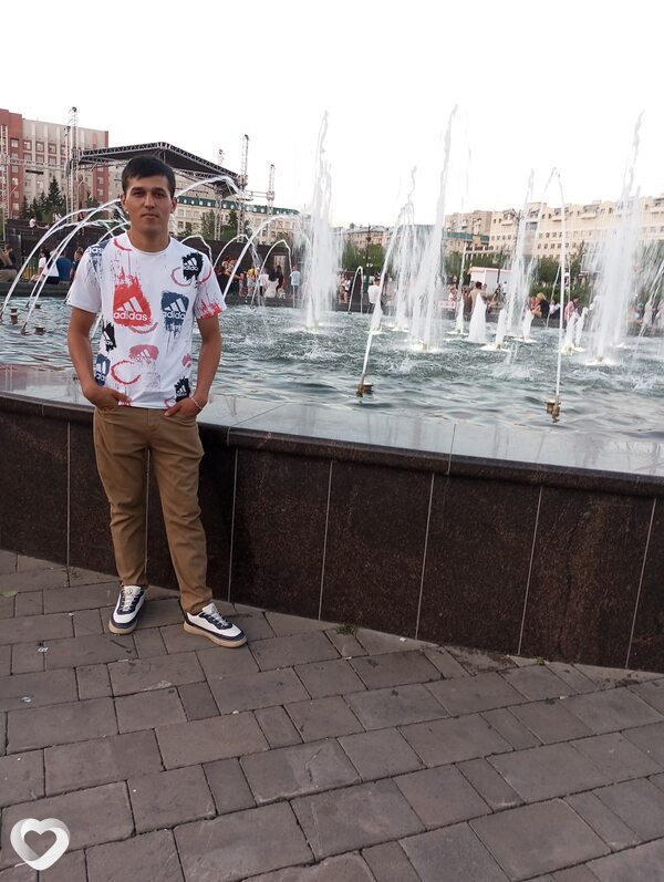 Шахзод, 27, Чите — анкета №770584