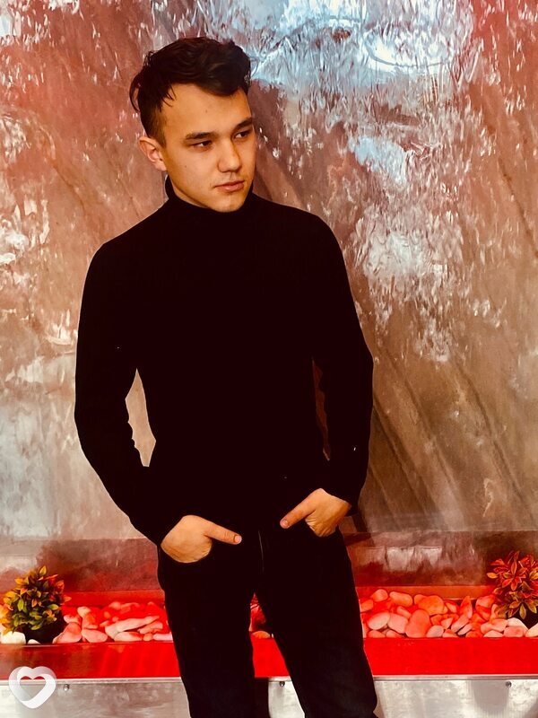 Алексей, 22, Москве — анкета №770862
