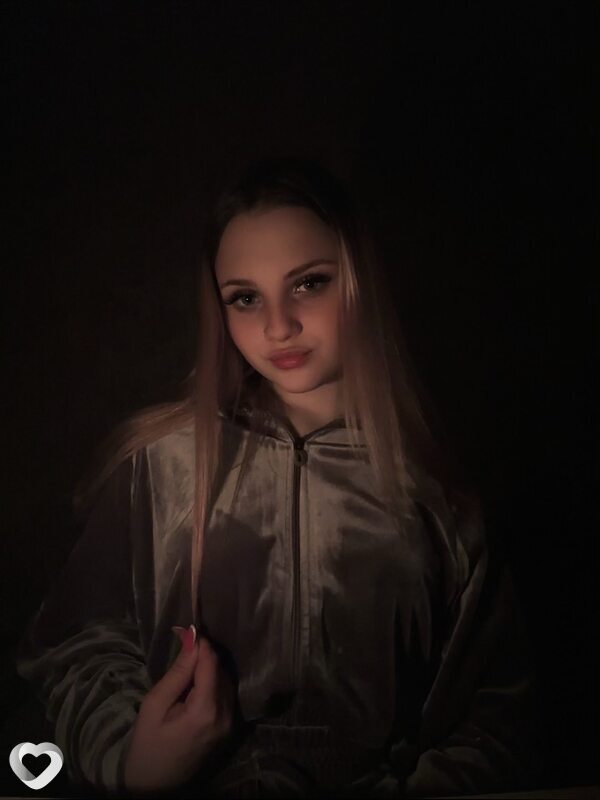 Лера, 21, Омске — анкета №770926