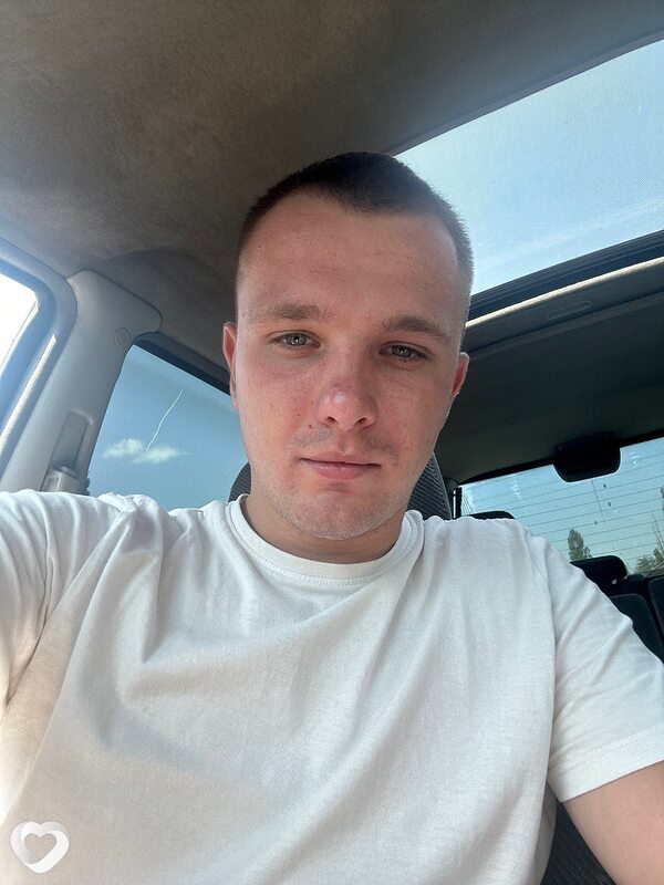 Максим, 24, Саратове — анкета №770789