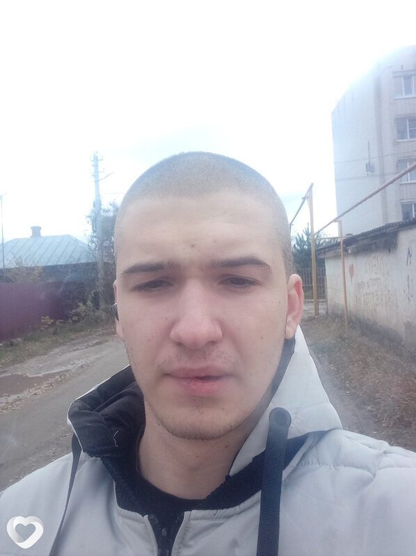 Дмитрий, 21, Москве — анкета №771018