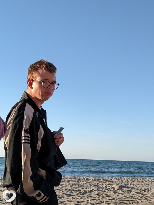 Артём, 23, Калининграде — анкета №771435
