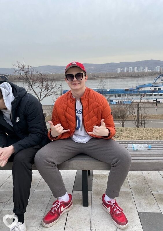Вадим, 21, Москве — анкета №771715
