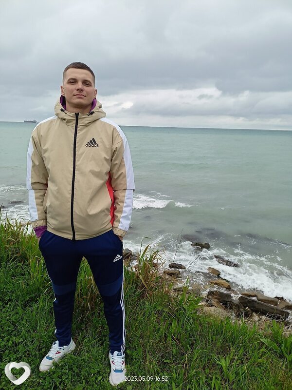 Саша, 30, Барнауле — анкета №771676