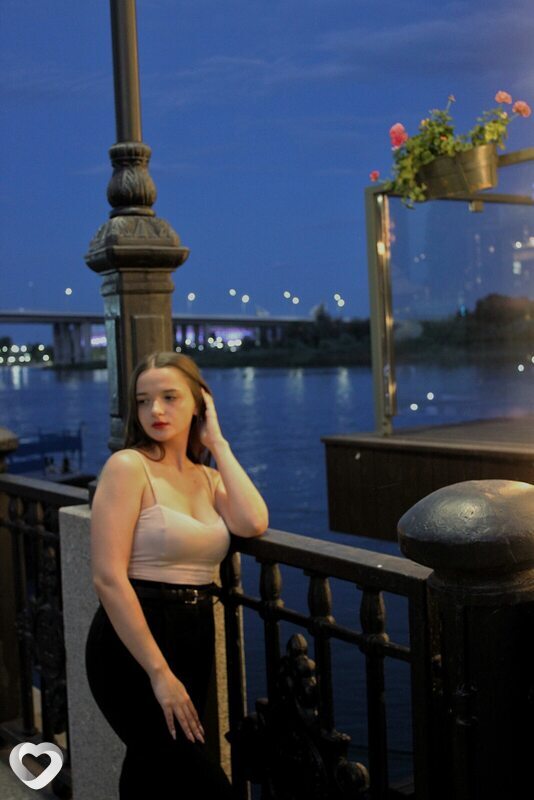 Дарья, 21, Ростове-на-Дону — анкета №771851
