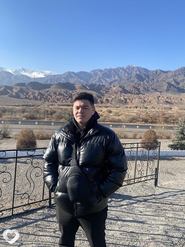 Кирилл, 27, Тюмени — анкета №771314