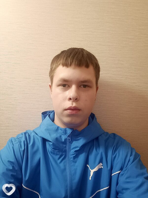 Артём, 21, Москве — анкета №772407