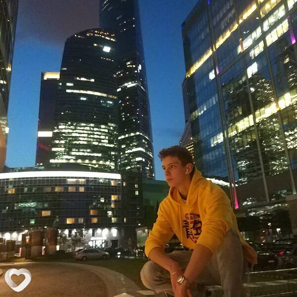 Стас, 24, Москве — анкета №772533