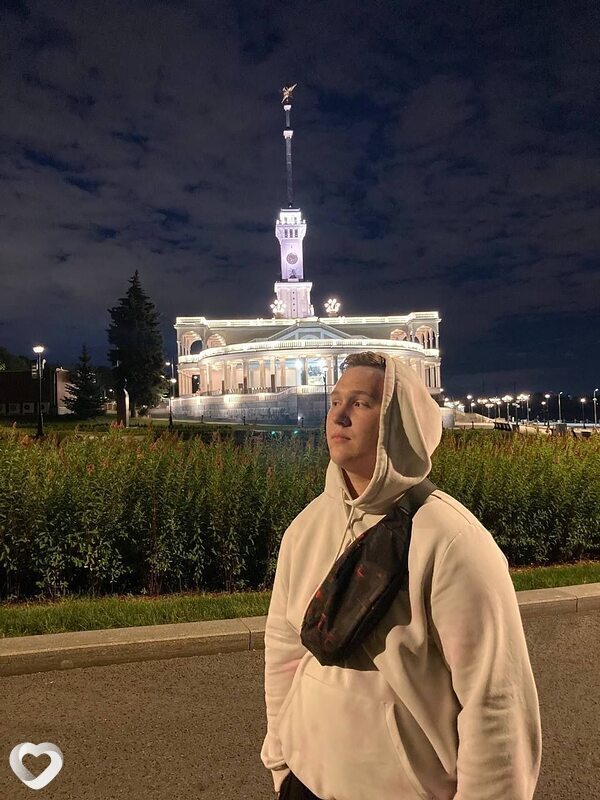 Даниил, 22, Москве — анкета №772926