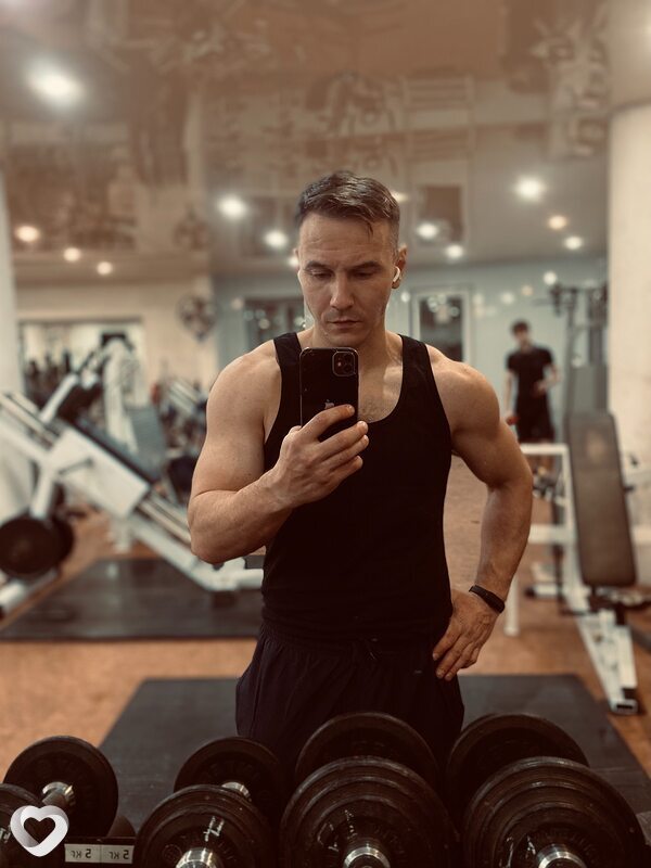 Кирилл, 31, Москве — анкета №773021