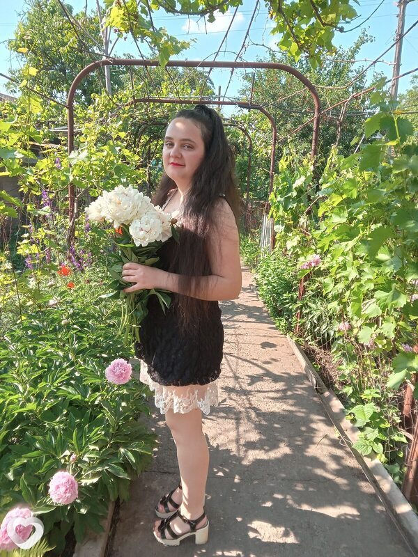 Екатерина, 26, Кривое Роге — анкета №774279