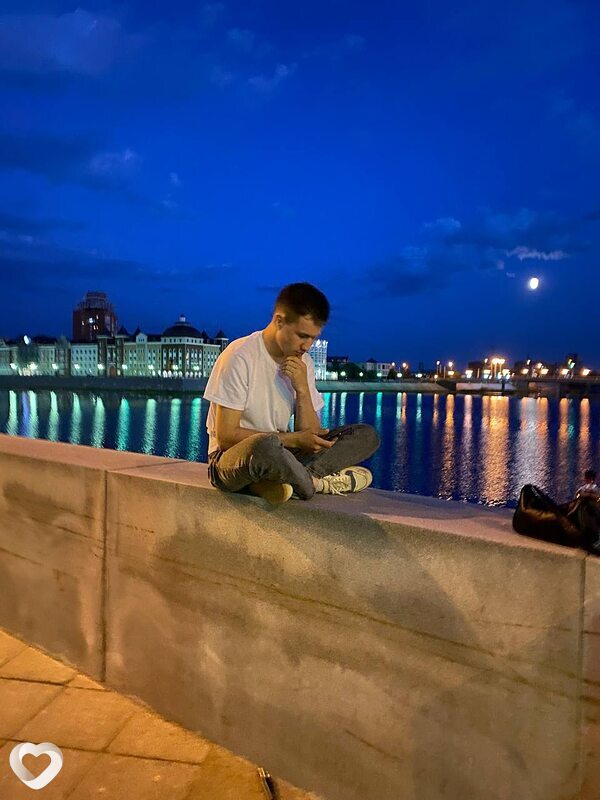 Дима, 21, Москве — анкета №774549