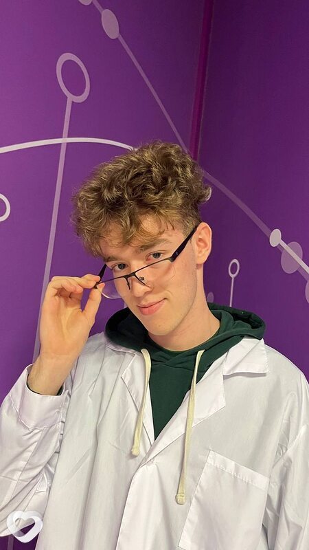 Яков, 21, Самаре — анкета №775259