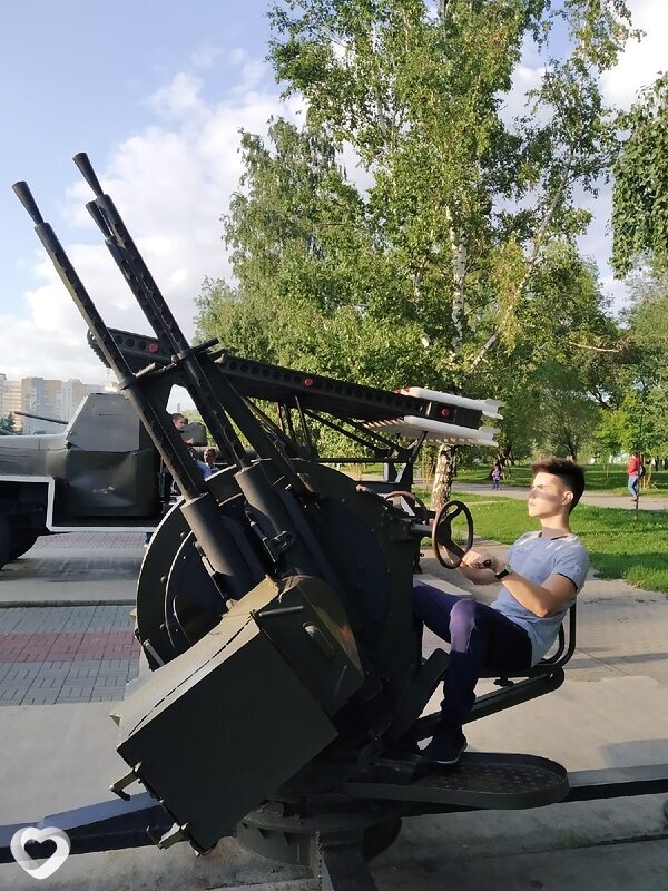 Александр, 21, Москве — анкета №774798