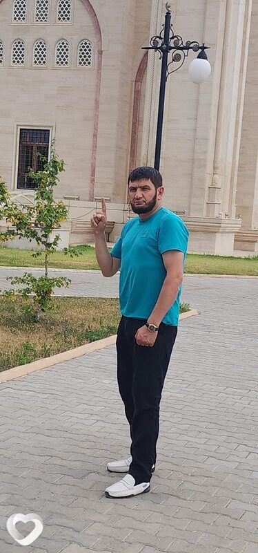 Блогер Алиев, 40, Москве — анкета №774911