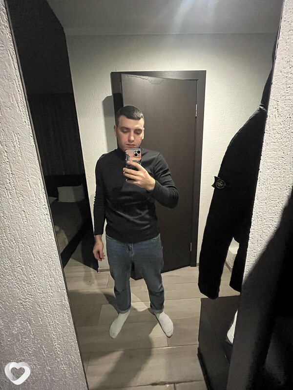 Анатолий, 25, Астрахани — анкета №775452