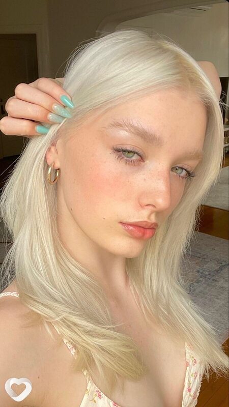 Карина, 22, Санкт-Петербурге — анкета №775719