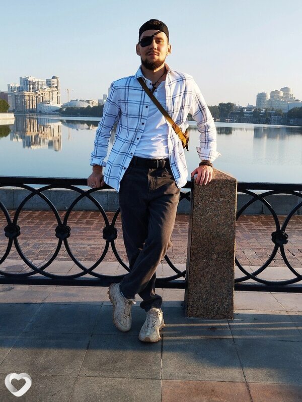 Руслан, 27, Екатеринбурге — анкета №775725