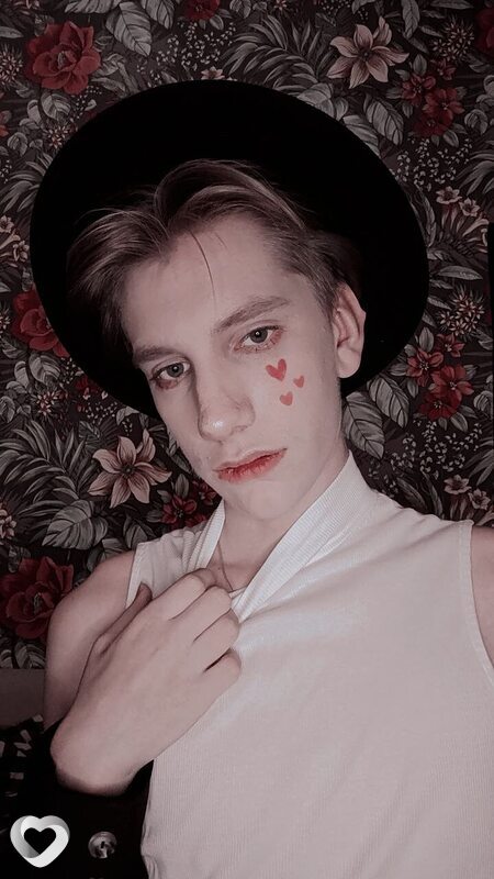 Илья, 22, Москве — анкета №775898