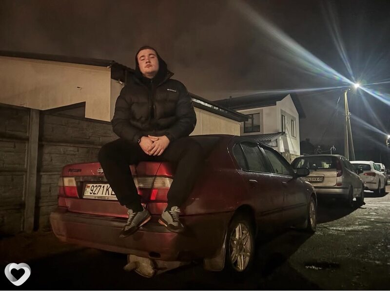 Илья, 21, Борисове — анкета №776126