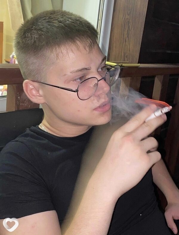 Богдан, 22, Коврове — анкета №776301