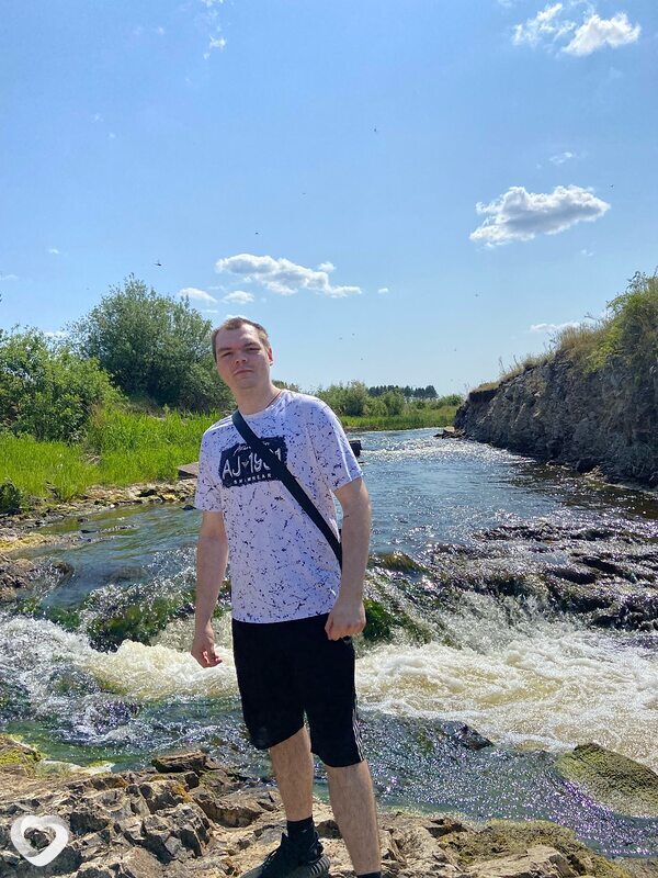 Владимир, 22, Миассе — анкета №776531