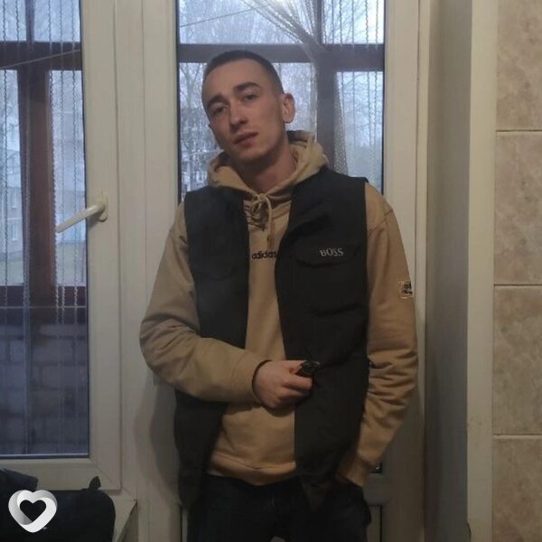 Максим, 24, Борисове — анкета №776621
