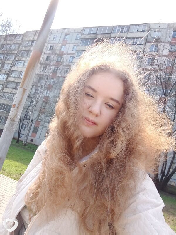 Аликс, 20, Кирове — анкета №777255