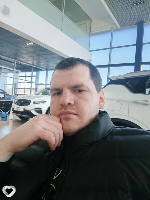 Максим, 29, Новошахтинске — анкета №777022