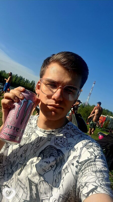 Лев, 21, Москве — анкета №777119