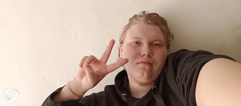 Валера, 21, Магнитогорске — анкета №777153