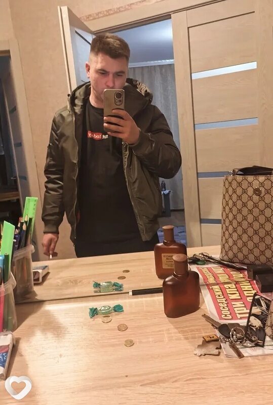 Валентин, 28, Барановичах — анкета №777188