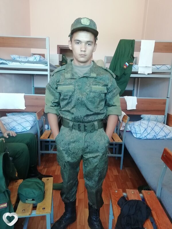 Жека, 23, Саратове — анкета №777419