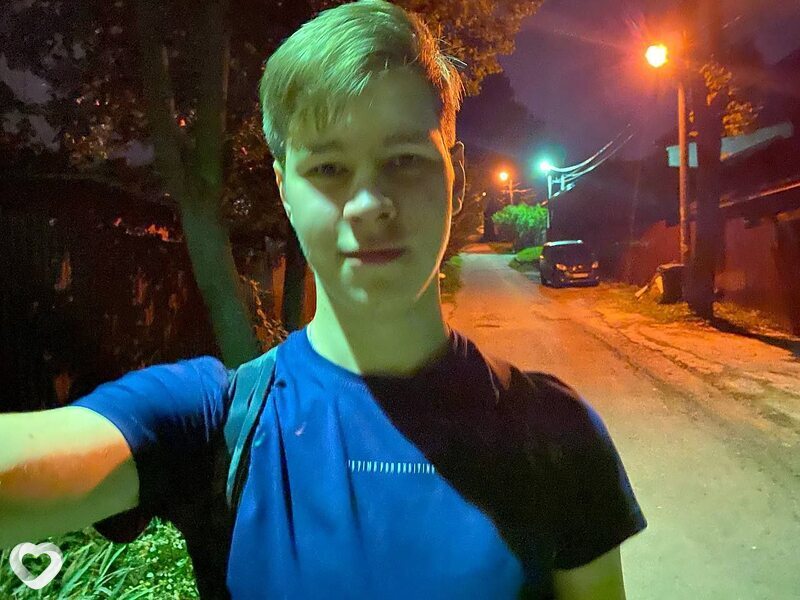 Дима, 21, Москве — анкета №777501