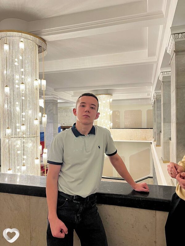 Дмитрий, 21, Москве — анкета №777575