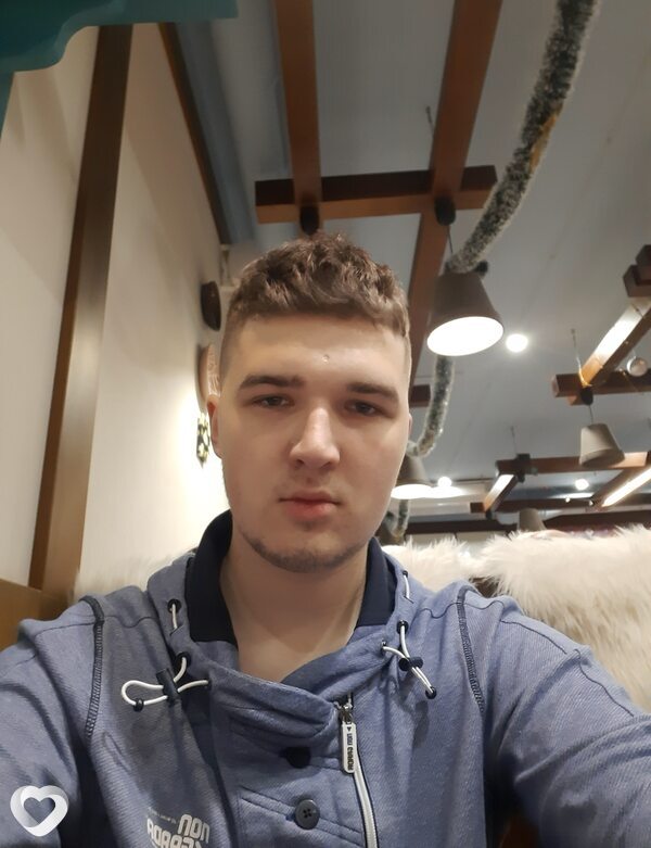 Вова, 21, Гродно — анкета №777642
