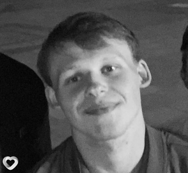 Андрей, 21, Москве — анкета №777808