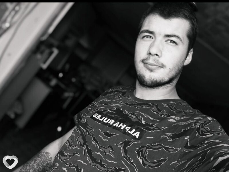 Максим, 27, Петрикове — анкета №778210